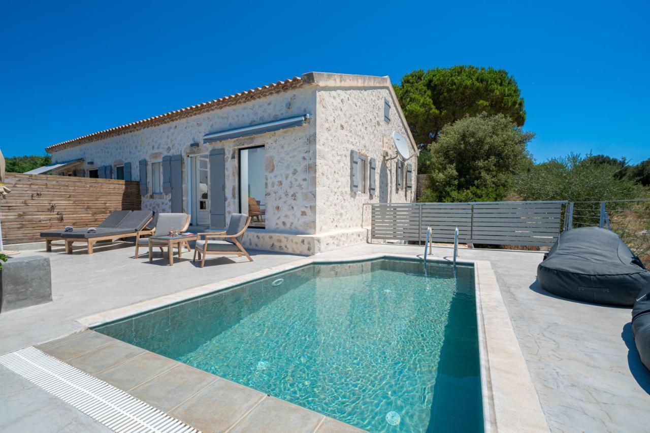 Blue Horizon Cottages Tzamarelata Esterno foto