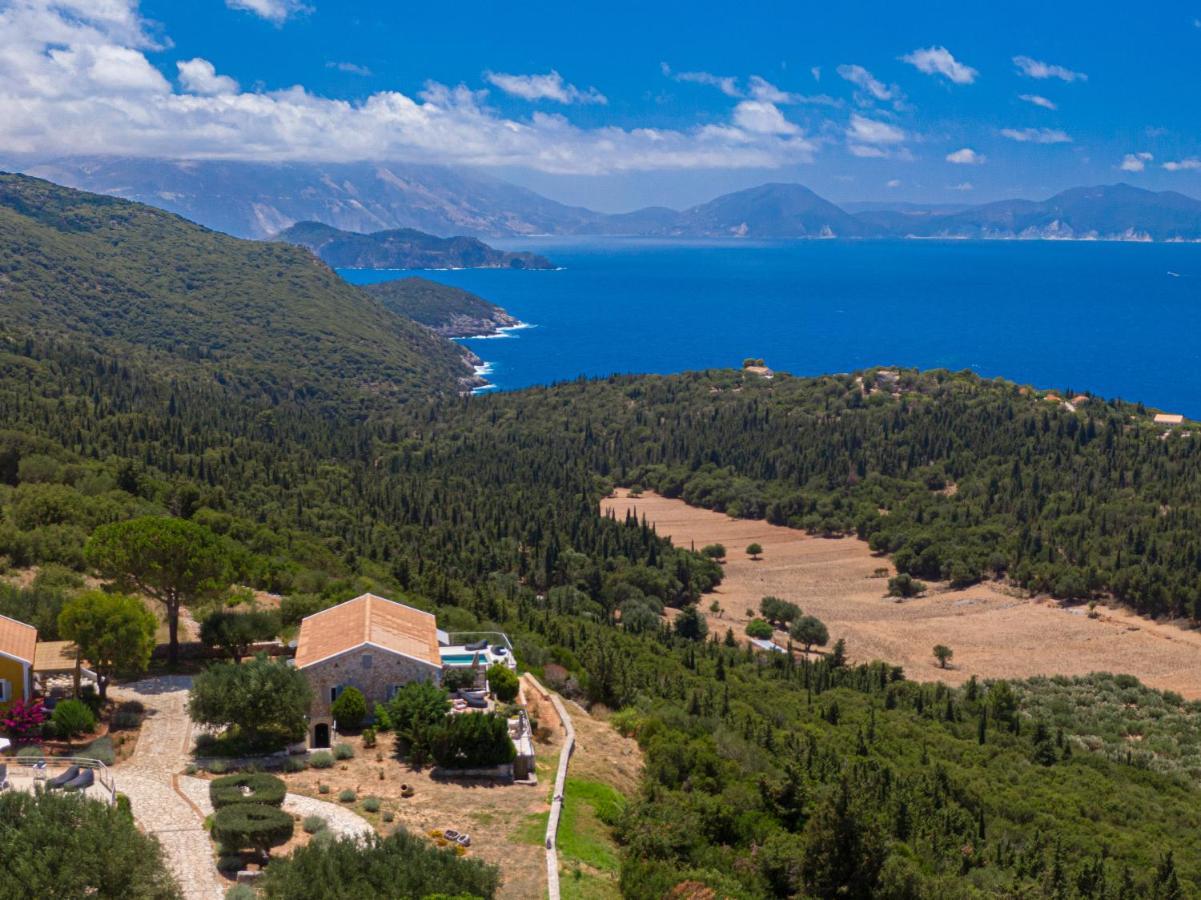 Blue Horizon Cottages Tzamarelata Esterno foto