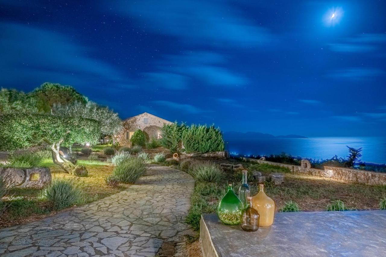 Blue Horizon Cottages Tzamarelata Esterno foto