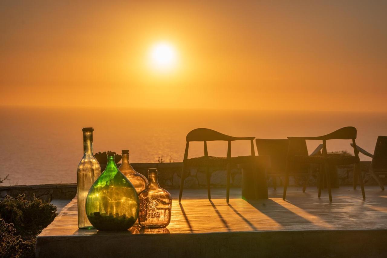 Blue Horizon Cottages Tzamarelata Esterno foto
